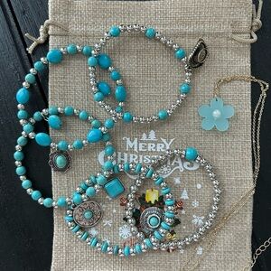 STOCKING STUFFER. Turquoise and Silver Jewelry Set